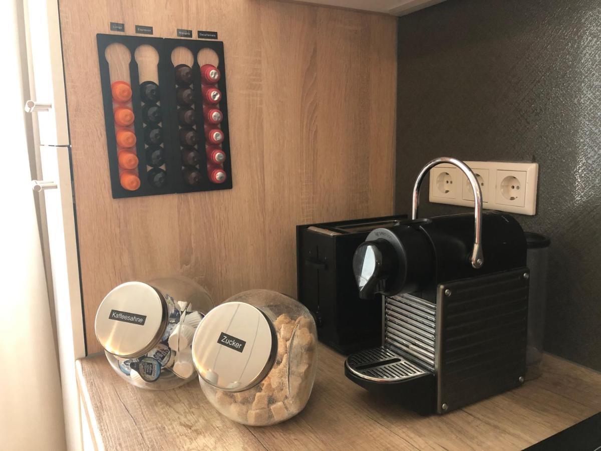 Am City Apartment 24H Self-Check-In, Free Parking, U-Bahn 350M, Netflix Nürnberg Exterior foto