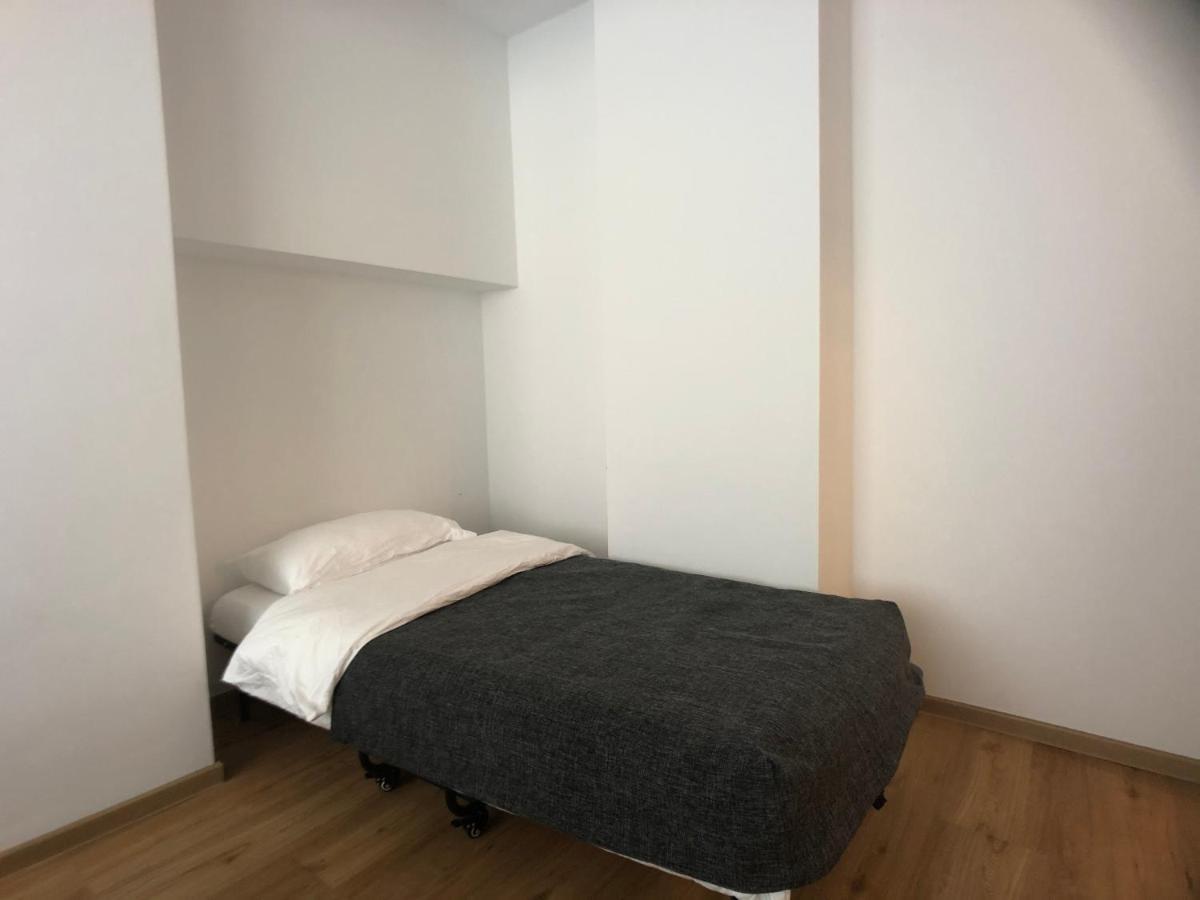 Am City Apartment 24H Self-Check-In, Free Parking, U-Bahn 350M, Netflix Nürnberg Exterior foto
